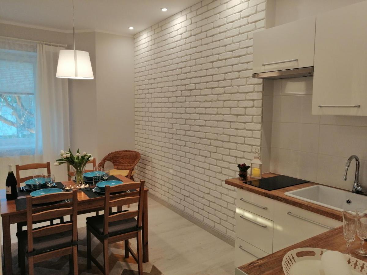 Cicha Przystan - Apartamenty Wyspa Solna كولوبرزيغ المظهر الخارجي الصورة